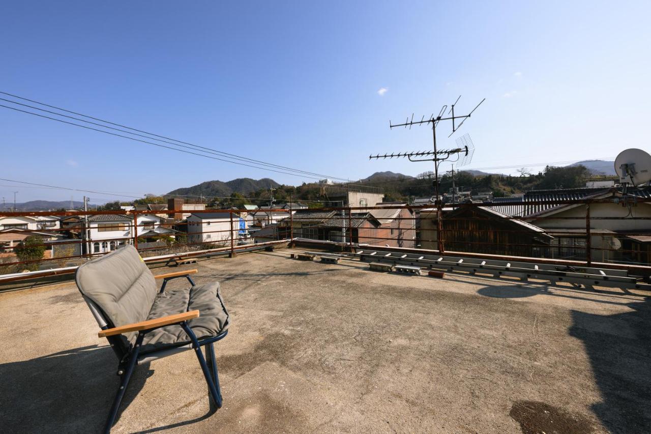 Bed&Cafe Onzo オンゾー Ξενοδοχείο Onomichi Εξωτερικό φωτογραφία