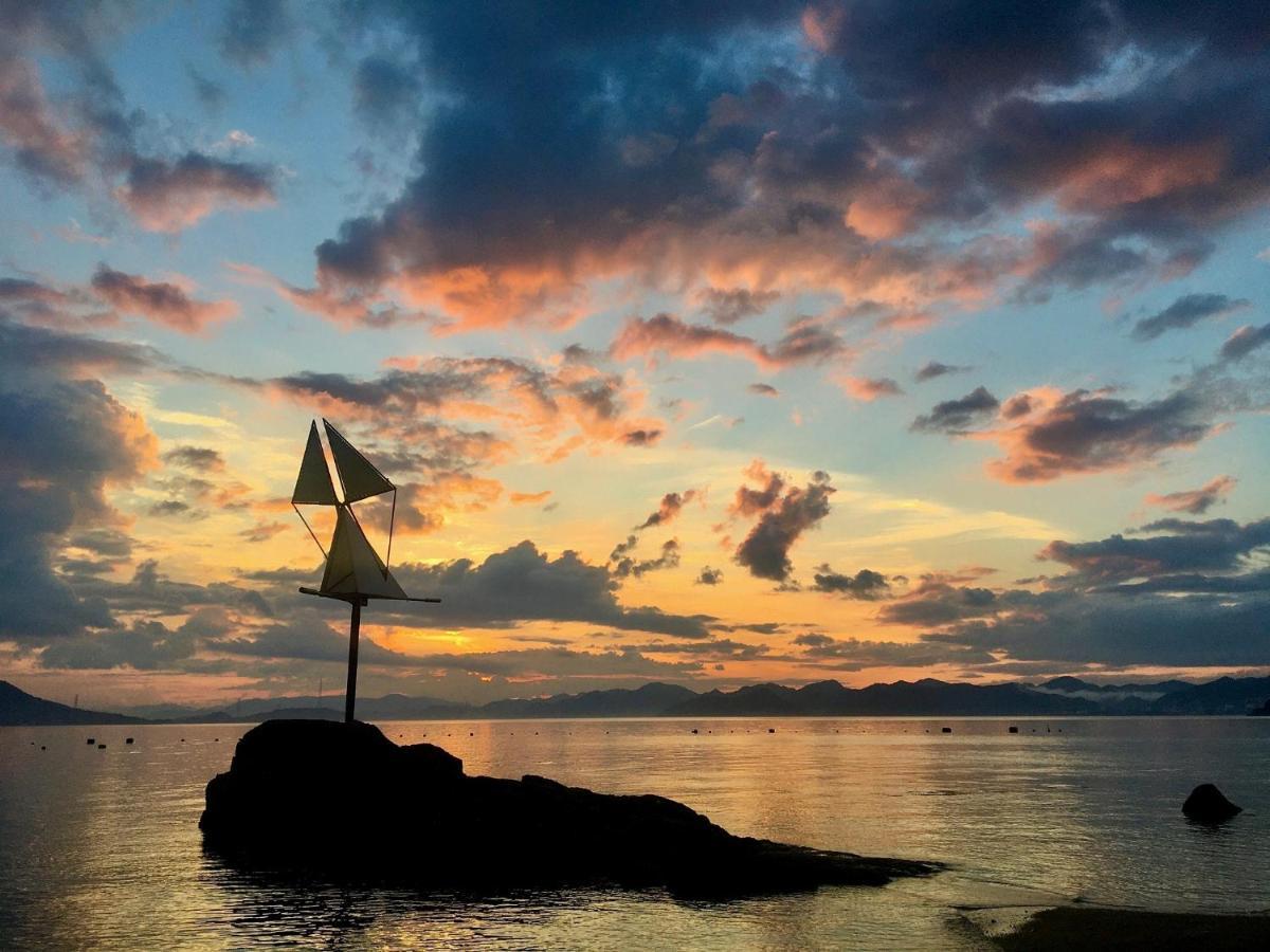 Bed&Cafe Onzo オンゾー Ξενοδοχείο Onomichi Εξωτερικό φωτογραφία