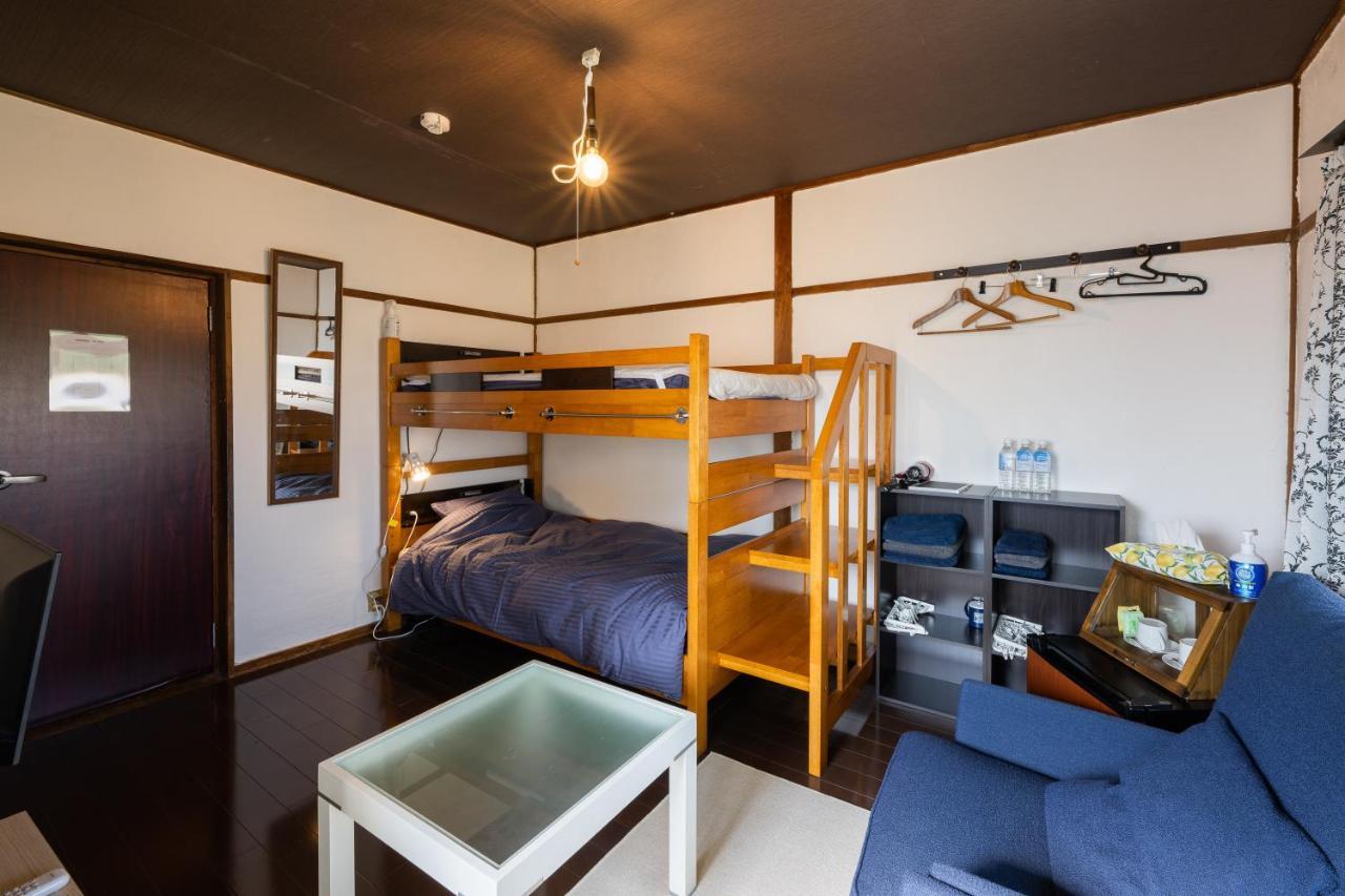 Bed&Cafe Onzo オンゾー Ξενοδοχείο Onomichi Εξωτερικό φωτογραφία