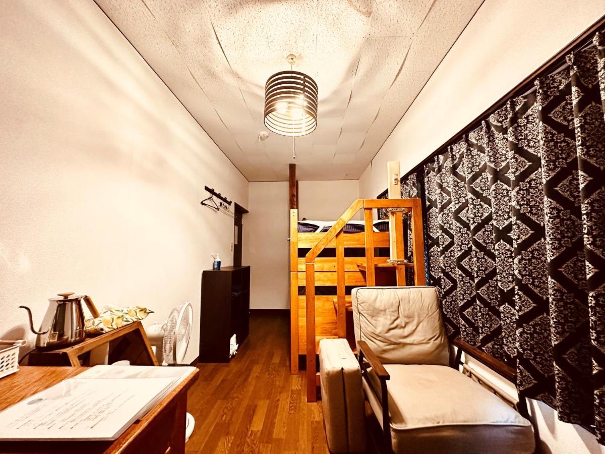 Bed&Cafe Onzo オンゾー Ξενοδοχείο Onomichi Εξωτερικό φωτογραφία